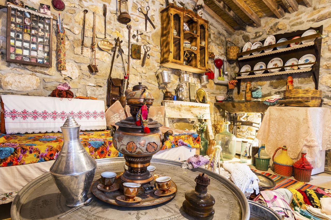 Bed and Breakfast Hobbithousebademler Urla Exteriér fotografie